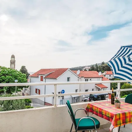 Dirk شقة هفار