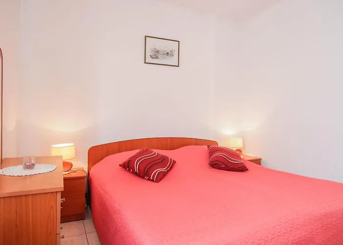 Dirk Apartment Hvar Town