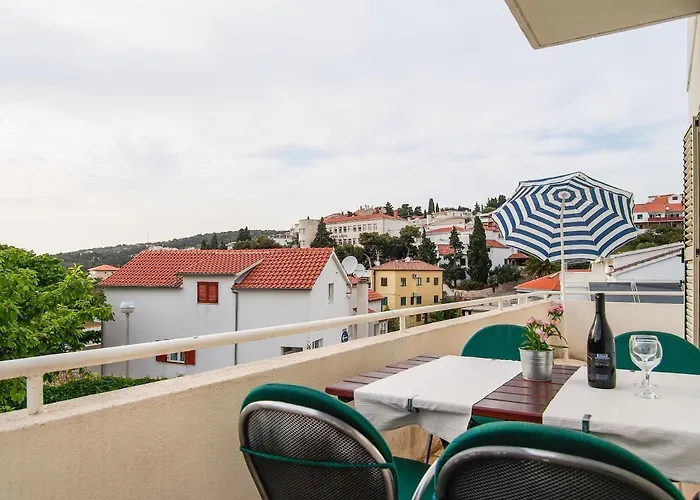 Dirk Apartment Hvar Town